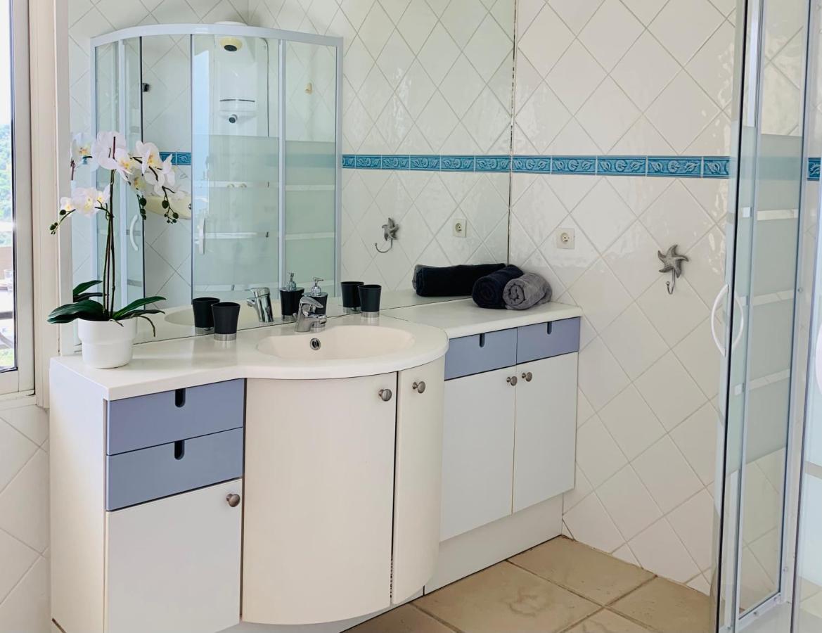 Maison Avec Vue Panoramique 카발레르쉬르메르 외부 사진