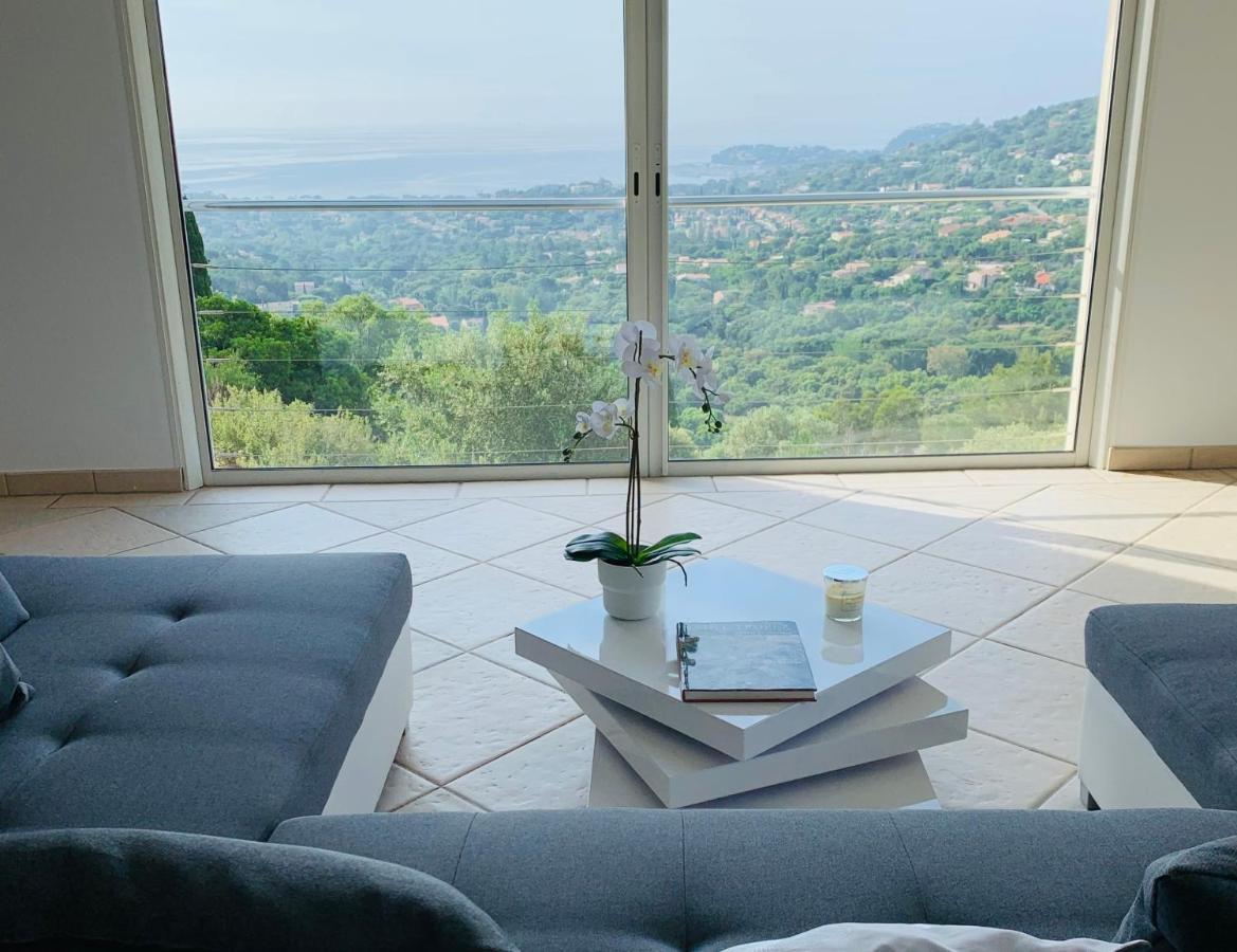 Maison Avec Vue Panoramique 카발레르쉬르메르 외부 사진
