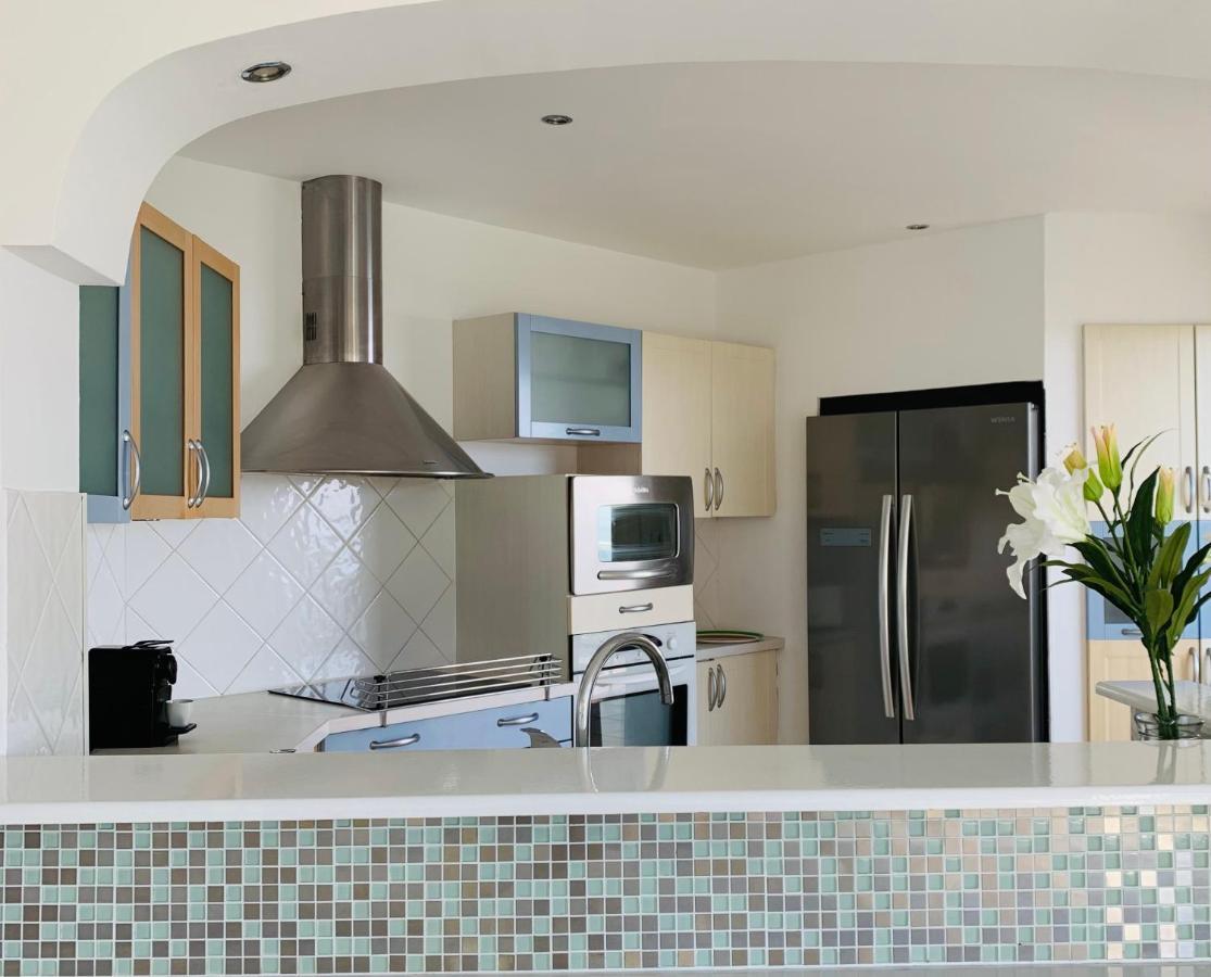 Maison Avec Vue Panoramique 카발레르쉬르메르 외부 사진